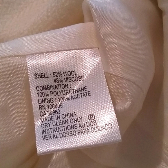 New Tahari 2 pcs. Suit 10P - Picture 7 of 7